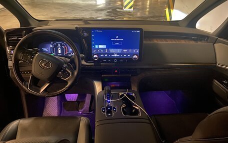 Lexus LM, 2024 год, 13 000 000 рублей, 7 фотография