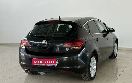 Opel Astra J, 2011 год, 525 000 рублей, 4 фотография