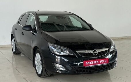 Opel Astra J, 2011 год, 525 000 рублей, 3 фотография