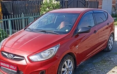 Hyundai Solaris II рестайлинг, 2012 год, 650 000 рублей, 1 фотография