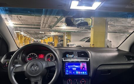 Volkswagen Polo VI (EU Market), 2013 год, 450 000 рублей, 5 фотография