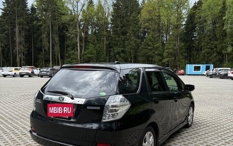 Honda Fit Shuttle I рестайлинг, 2012 год, 900 000 рублей, 3 фотография