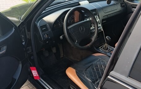 Mercedes-Benz C-Класс, 1998 год, 320 000 рублей, 3 фотография