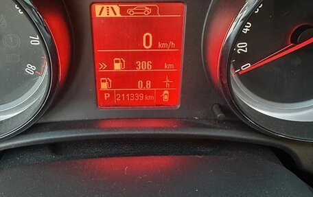 Opel Astra J, 2013 год, 830 000 рублей, 7 фотография
