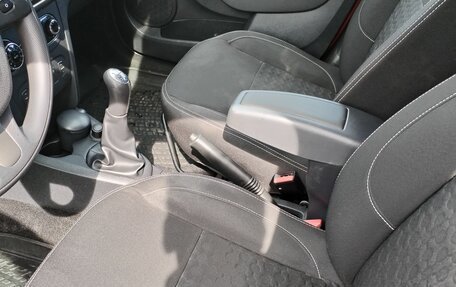 Renault Sandero II рестайлинг, 2014 год, 790 000 рублей, 2 фотография