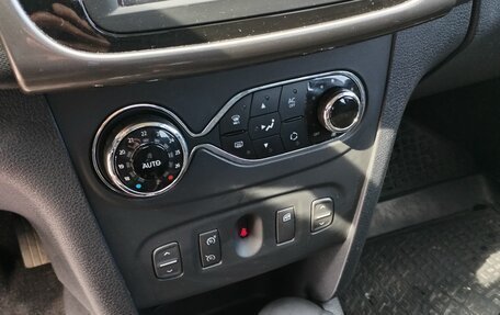 Renault Sandero II рестайлинг, 2014 год, 790 000 рублей, 6 фотография