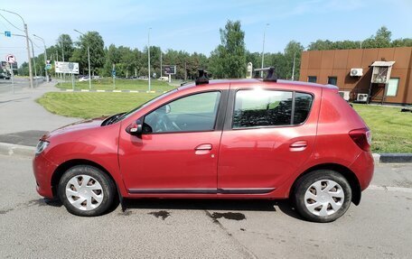 Renault Sandero II рестайлинг, 2014 год, 790 000 рублей, 24 фотография