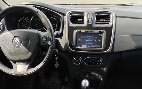 Renault Sandero II рестайлинг, 2014 год, 790 000 рублей, 19 фотография