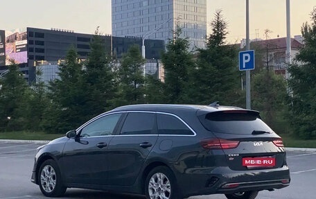 KIA cee'd III, 2022 год, 1 995 000 рублей, 4 фотография
