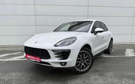 Porsche Macan I рестайлинг, 2017 год, 3 360 000 рублей, 1 фотография