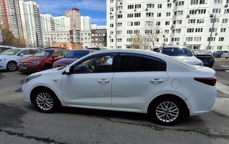 KIA Rio IV, 2017 год, 780 000 рублей, 3 фотография