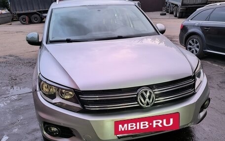 Volkswagen Tiguan I, 2012 год, 1 399 000 рублей, 2 фотография