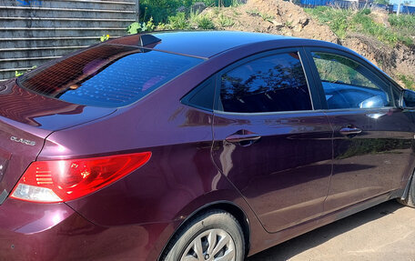 Hyundai Solaris II рестайлинг, 2011 год, 530 000 рублей, 4 фотография