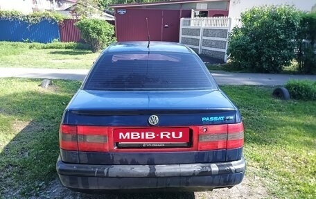 Volkswagen Passat B4, 1995 год, 260 000 рублей, 5 фотография
