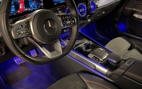 Mercedes-Benz GLB, 2020 год, 4 400 000 рублей, 5 фотография