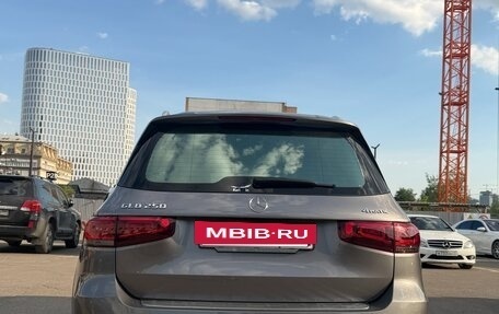 Mercedes-Benz GLB, 2020 год, 4 400 000 рублей, 28 фотография