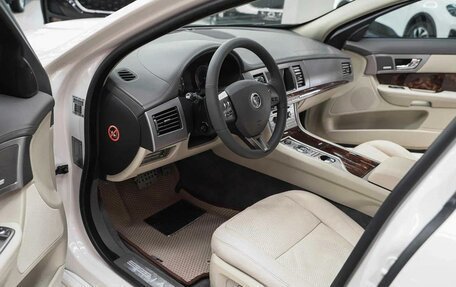 Jaguar XF I рестайлинг, 2008 год, 855 000 рублей, 12 фотография