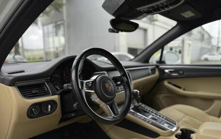 Porsche Macan I рестайлинг, 2017 год, 3 360 000 рублей, 13 фотография