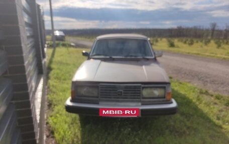 Volvo 240 Series, 1980 год, 180 000 рублей, 4 фотография