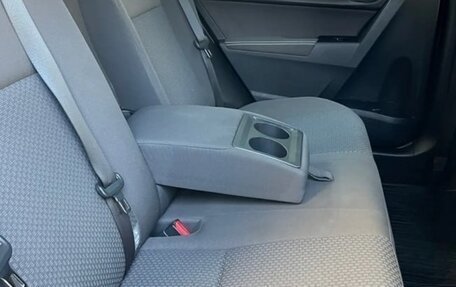 Toyota Corolla, 2018 год, 1 600 000 рублей, 2 фотография
