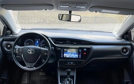 Toyota Corolla, 2018 год, 1 600 000 рублей, 3 фотография