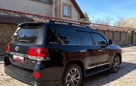 Toyota Land Cruiser 200, 2019 год, 8 700 000 рублей, 2 фотография