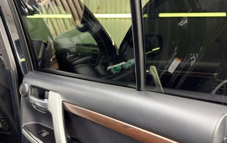 Toyota Land Cruiser 200, 2019 год, 8 700 000 рублей, 18 фотография