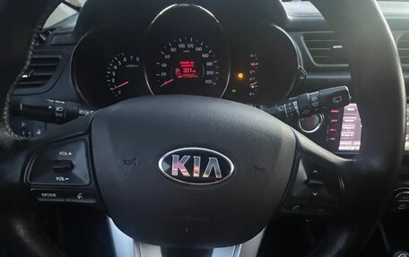 KIA Rio III рестайлинг, 2013 год, 830 000 рублей, 7 фотография
