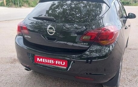 Opel Astra J, 2011 год, 850 000 рублей, 5 фотография