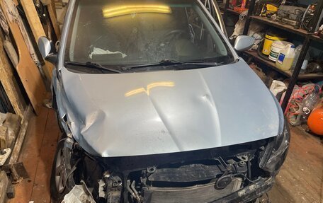 Hyundai Solaris II рестайлинг, 2012 год, 260 000 рублей, 2 фотография