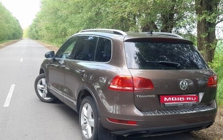 Volkswagen Touareg III, 2010 год, 1 850 000 рублей, 8 фотография