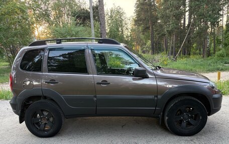 Chevrolet Niva I рестайлинг, 2019 год, 730 000 рублей, 12 фотография