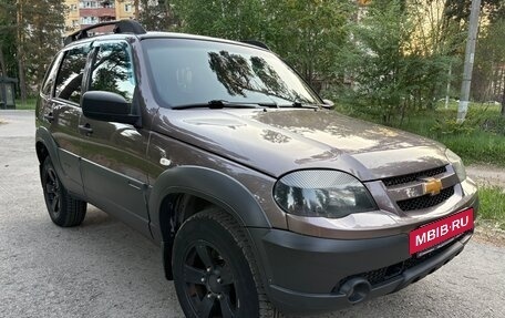 Chevrolet Niva I рестайлинг, 2019 год, 730 000 рублей, 11 фотография