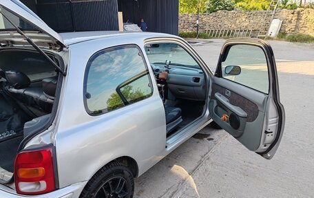 Nissan Micra II, 2000 год, 250 000 рублей, 8 фотография