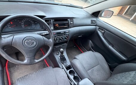 Toyota Corolla, 2003 год, 330 000 рублей, 10 фотография