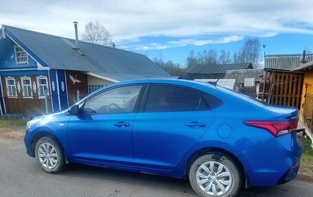 Hyundai Solaris II рестайлинг, 2017 год, 1 150 000 рублей, 4 фотография