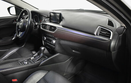 Mazda 6, 2015 год, 1 699 000 рублей, 13 фотография