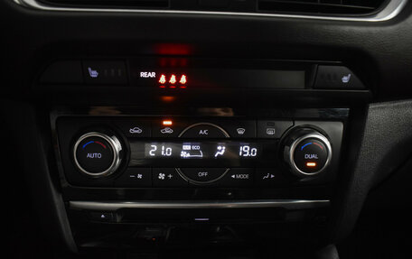 Mazda 6, 2015 год, 1 699 000 рублей, 18 фотография