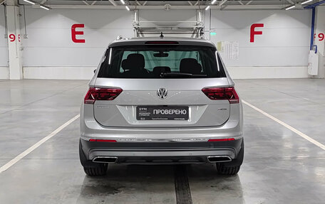 Volkswagen Tiguan II, 2018 год, 3 100 000 рублей, 7 фотография