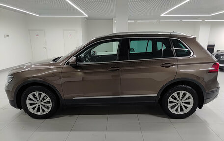 Volkswagen Tiguan II, 2017 год, 2 388 000 рублей, 10 фотография