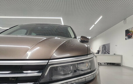 Volkswagen Tiguan II, 2017 год, 2 388 000 рублей, 21 фотография
