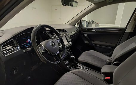 Volkswagen Tiguan II, 2017 год, 2 388 000 рублей, 20 фотография