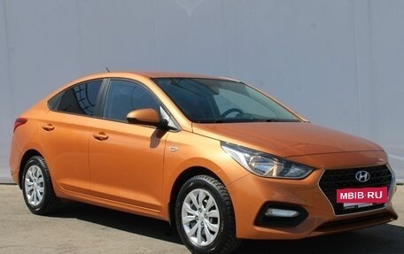 Hyundai Solaris II рестайлинг, 2018 год, 1 415 000 рублей, 3 фотография