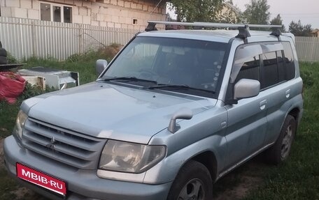 Mitsubishi Pajero iO, 2002 год, 330 000 рублей, 1 фотография