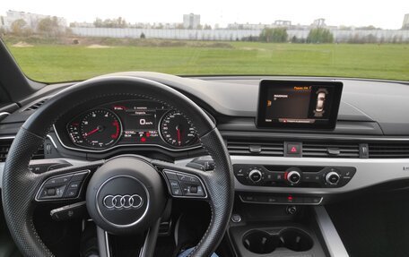 Audi A4, 2017 год, 2 300 000 рублей, 12 фотография