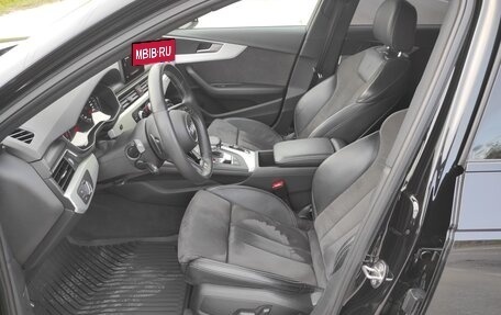 Audi A4, 2017 год, 2 300 000 рублей, 9 фотография