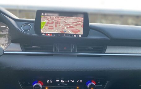 Mazda 6, 2019 год, 2 200 000 рублей, 10 фотография