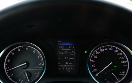 Toyota Camry, 2020 год, 2 248 000 рублей, 9 фотография