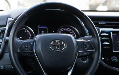 Toyota Camry, 2020 год, 2 248 000 рублей, 14 фотография
