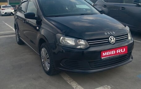 Volkswagen Polo VI (EU Market), 2014 год, 850 000 рублей, 1 фотография
